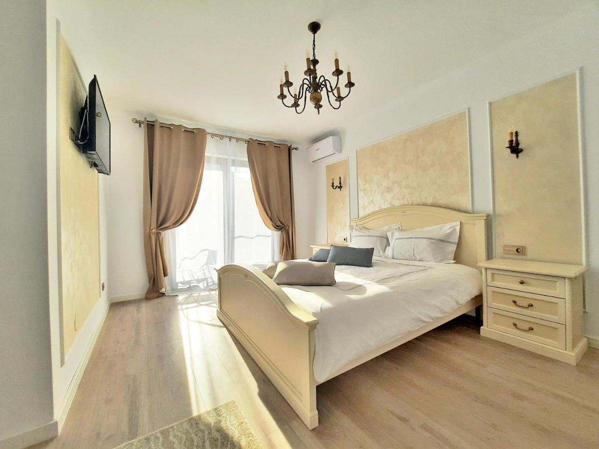 Casa Mora Hotel เดวา ภายนอก รูปภาพ